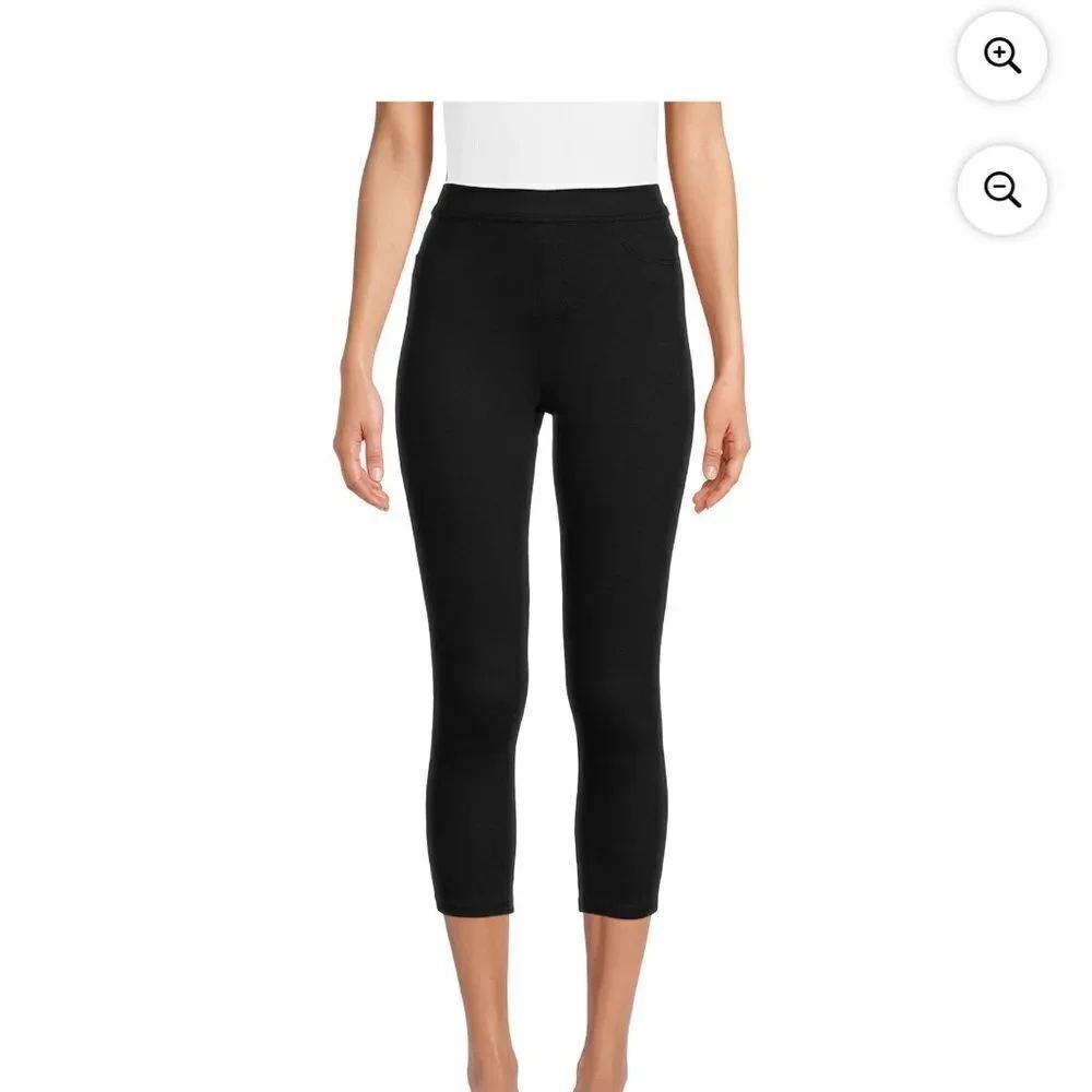 Faded Glory Black Capri Pants with High-Rise Waistband